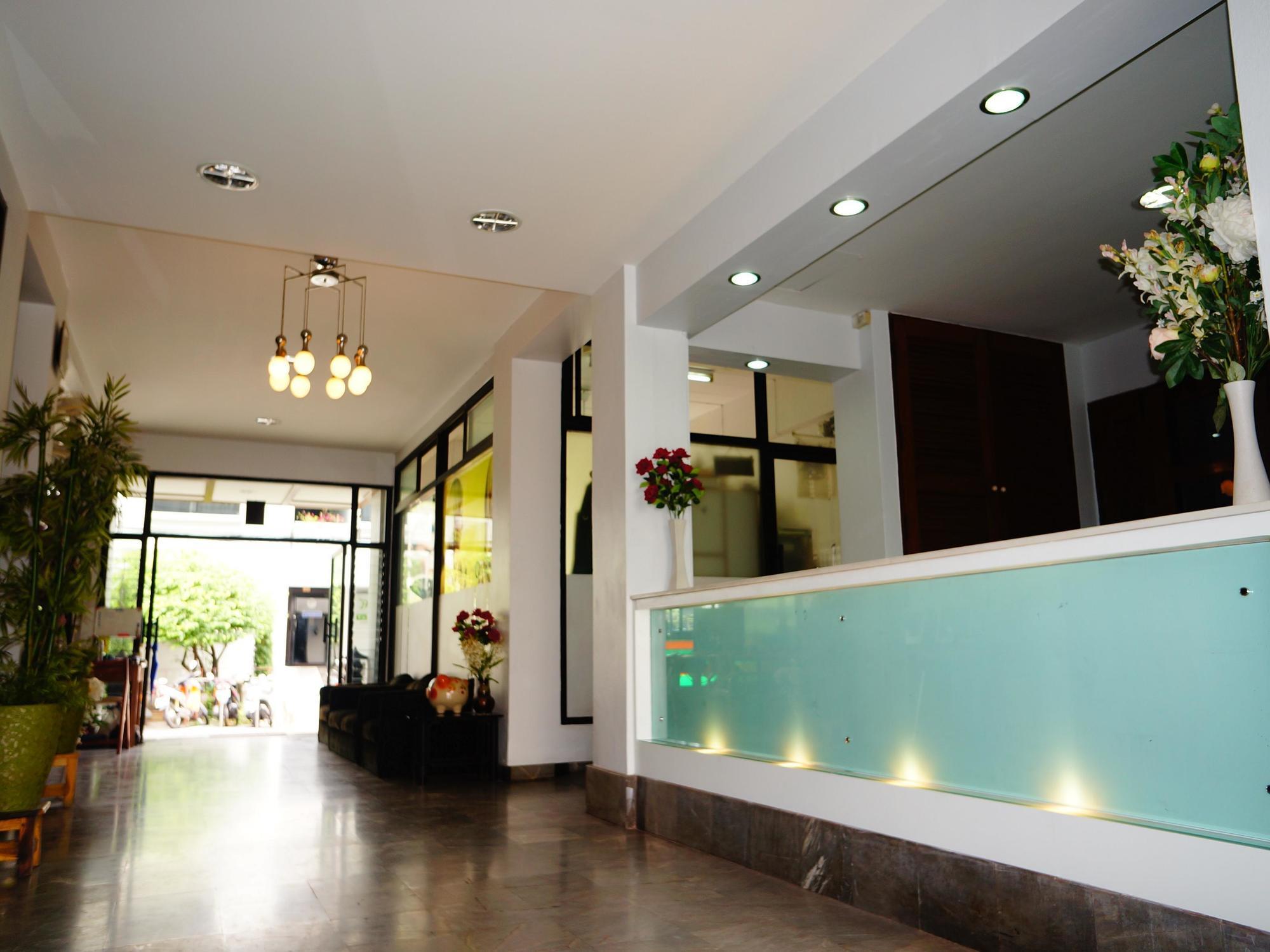 Aparthotel Baan Kaew Mansion Bangkok Exteriér fotografie
