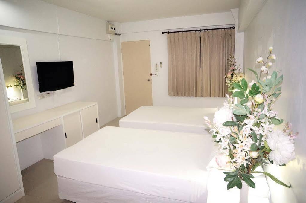 Aparthotel Baan Kaew Mansion Bangkok Exteriér fotografie